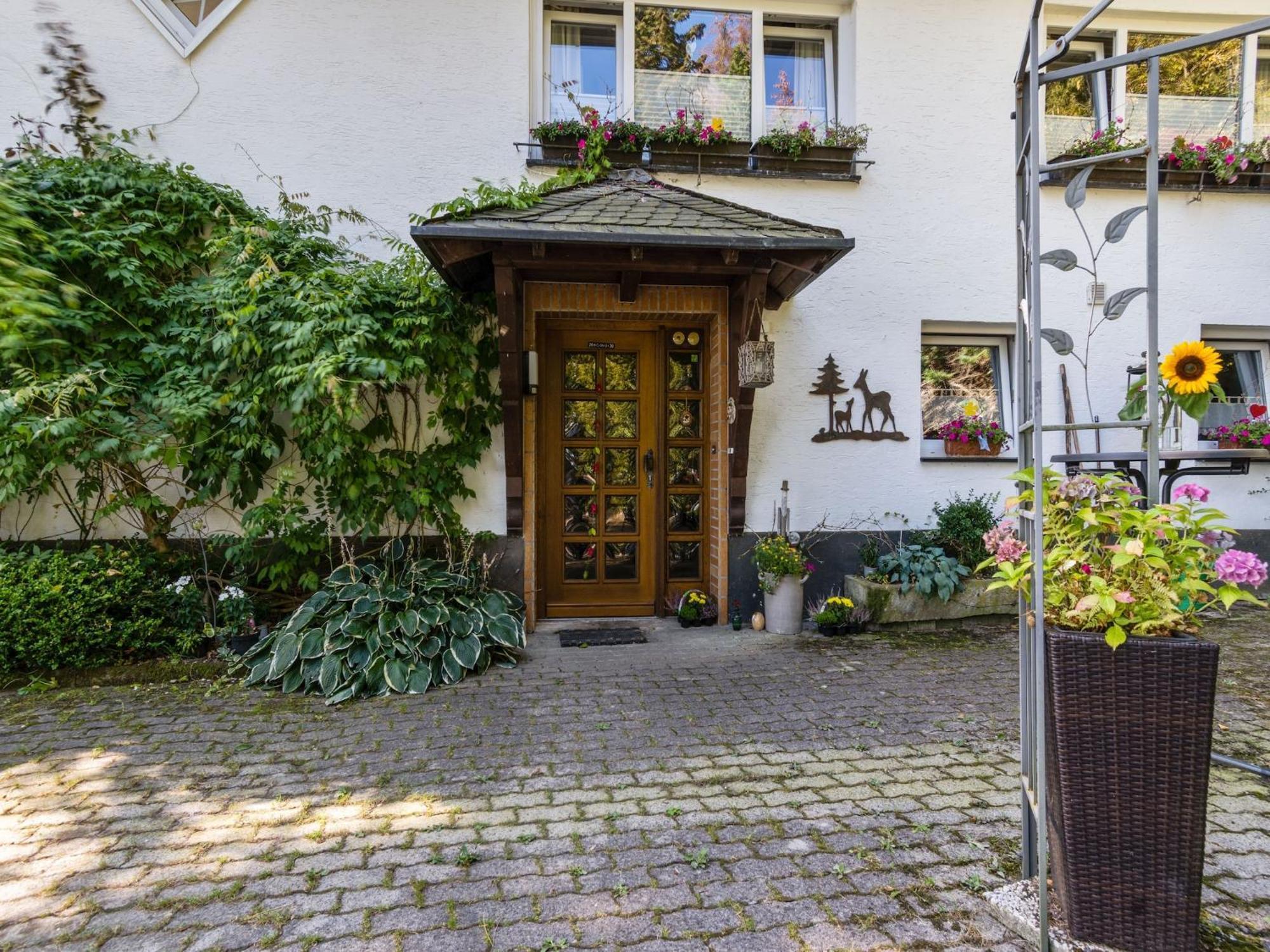Cosy Apartment In Menkhausen Near The Ski Area シュマレンベルク エクステリア 写真