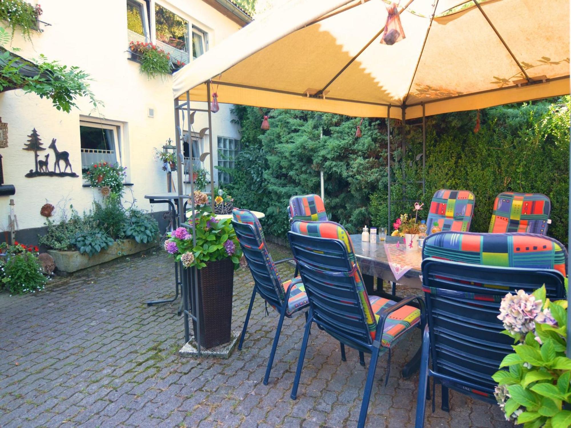 Cosy Apartment In Menkhausen Near The Ski Area シュマレンベルク エクステリア 写真